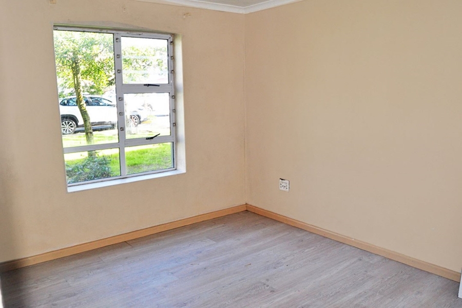 To Let 2 Bedroom Property for Rent in Pinelands Western Cape